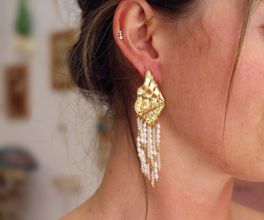 Les boucles d'oreilles