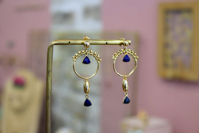 Idée cadeau bijou femme Boucles d'oreilles dorées femme longues