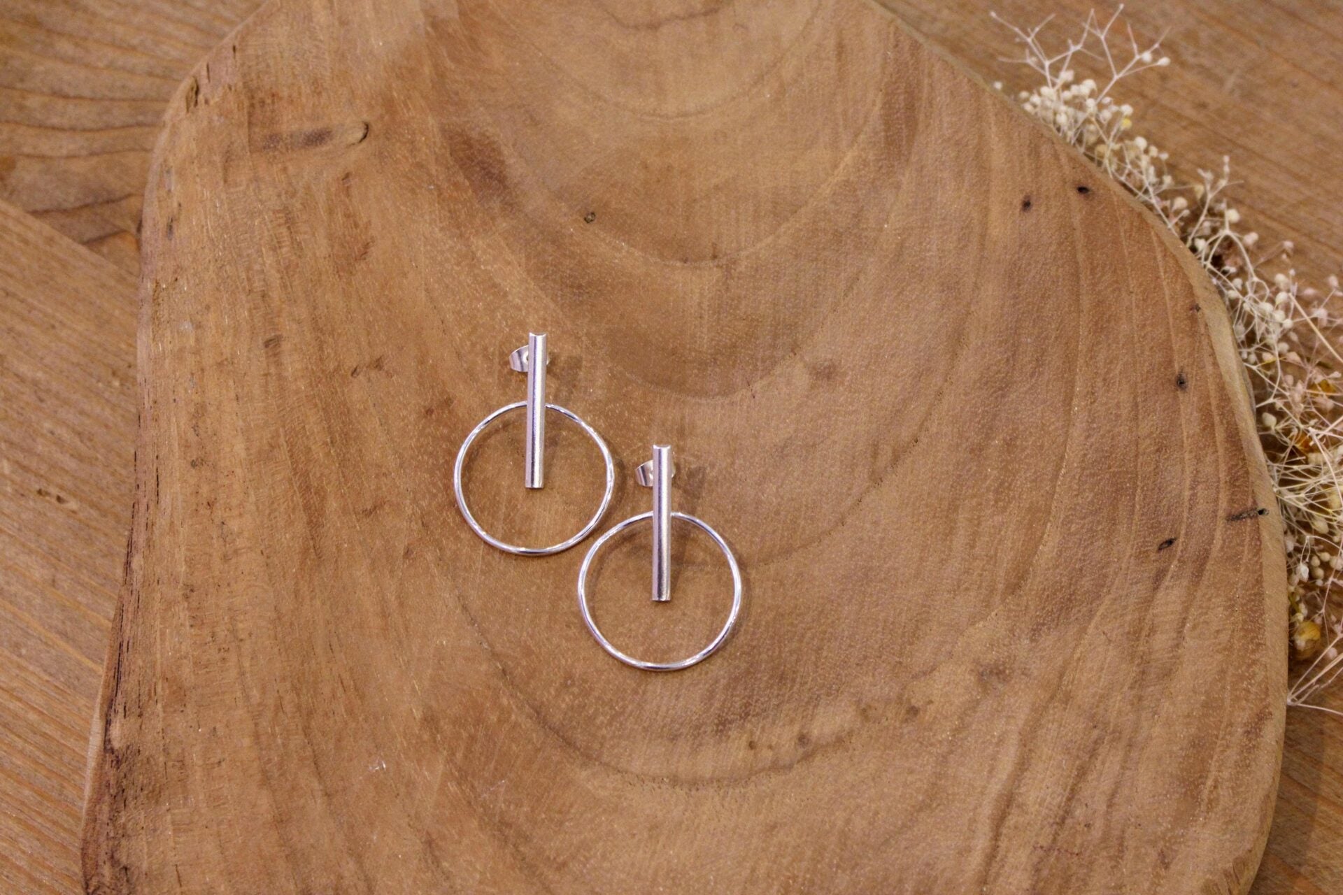Idée cadeau Boucles d'oreilles femme argentées anneaux
