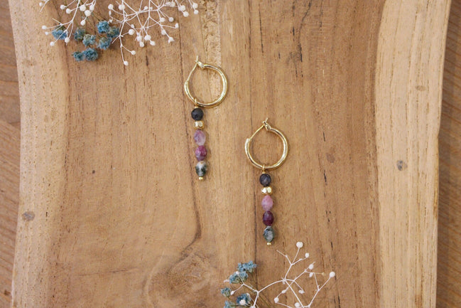 Bijou femme boucles d'oreilles dorées pendantes tourmaline