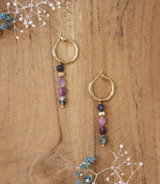 Bijou femme boucles d'oreilles dorées pendantes tourmaline