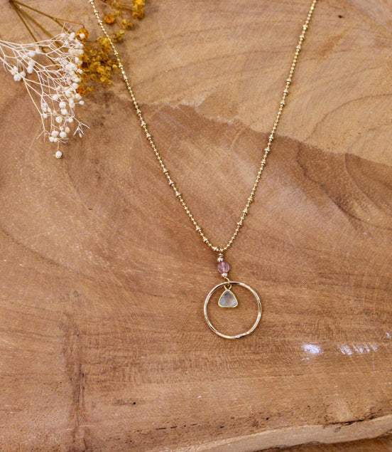 Idée cadeau bijou femme Collier doré femme anneau phrénite épidote et quartz fraise