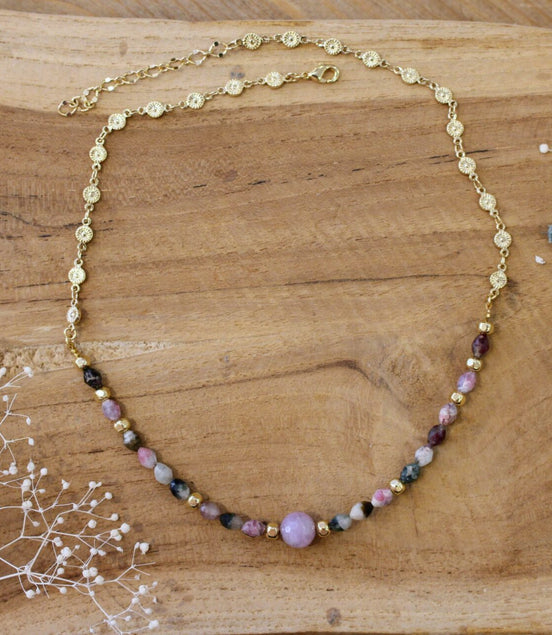 Bijou femme collier femme doré perles de saphir et tourmalines