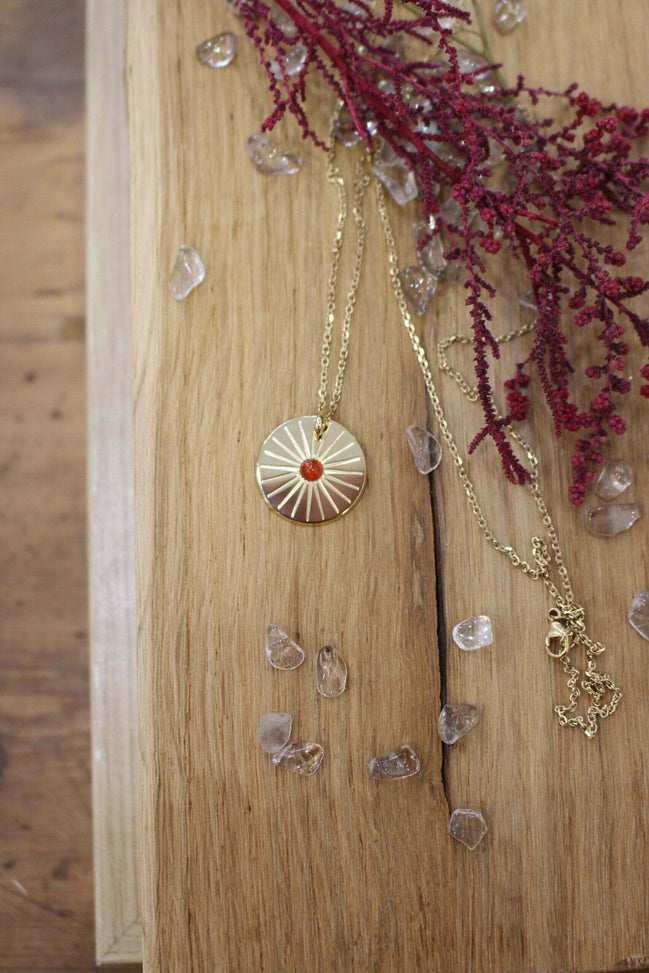 collier merci l'univers plaqué or et cornaline