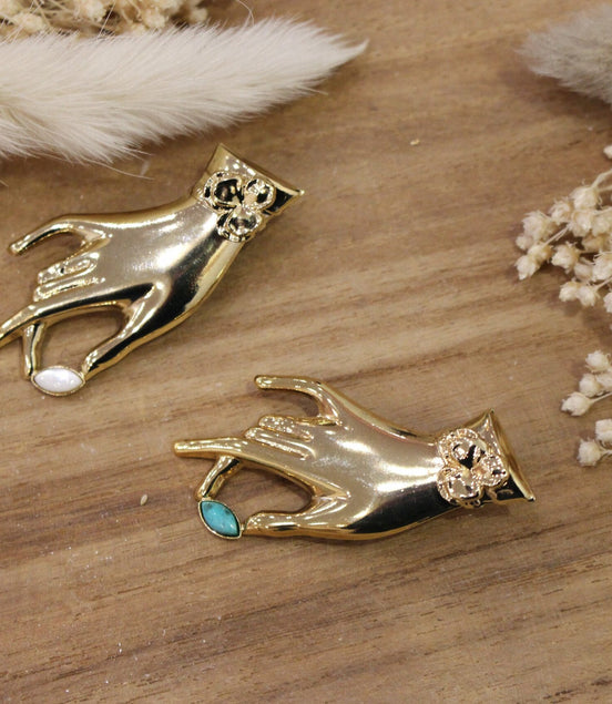 broche en laiton doré 24 carat et pierre naturelle