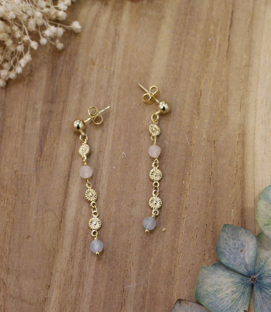 boucles d'oreilles en beryl et fleurs dorées