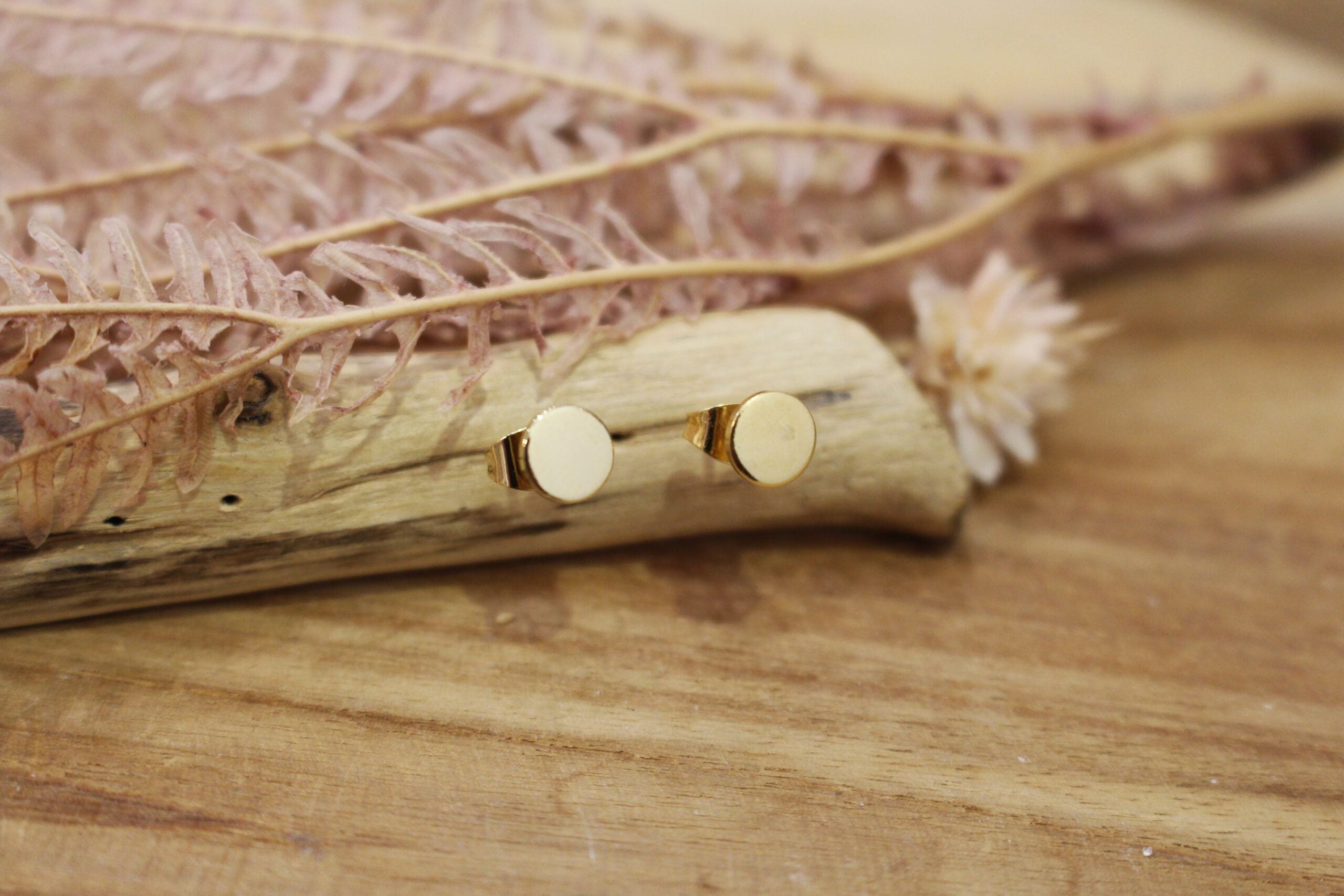 puces d'oreilles en laiton doré, pour femme