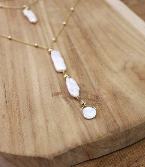 collier de mariée en laiton doré et perle d'eau douce