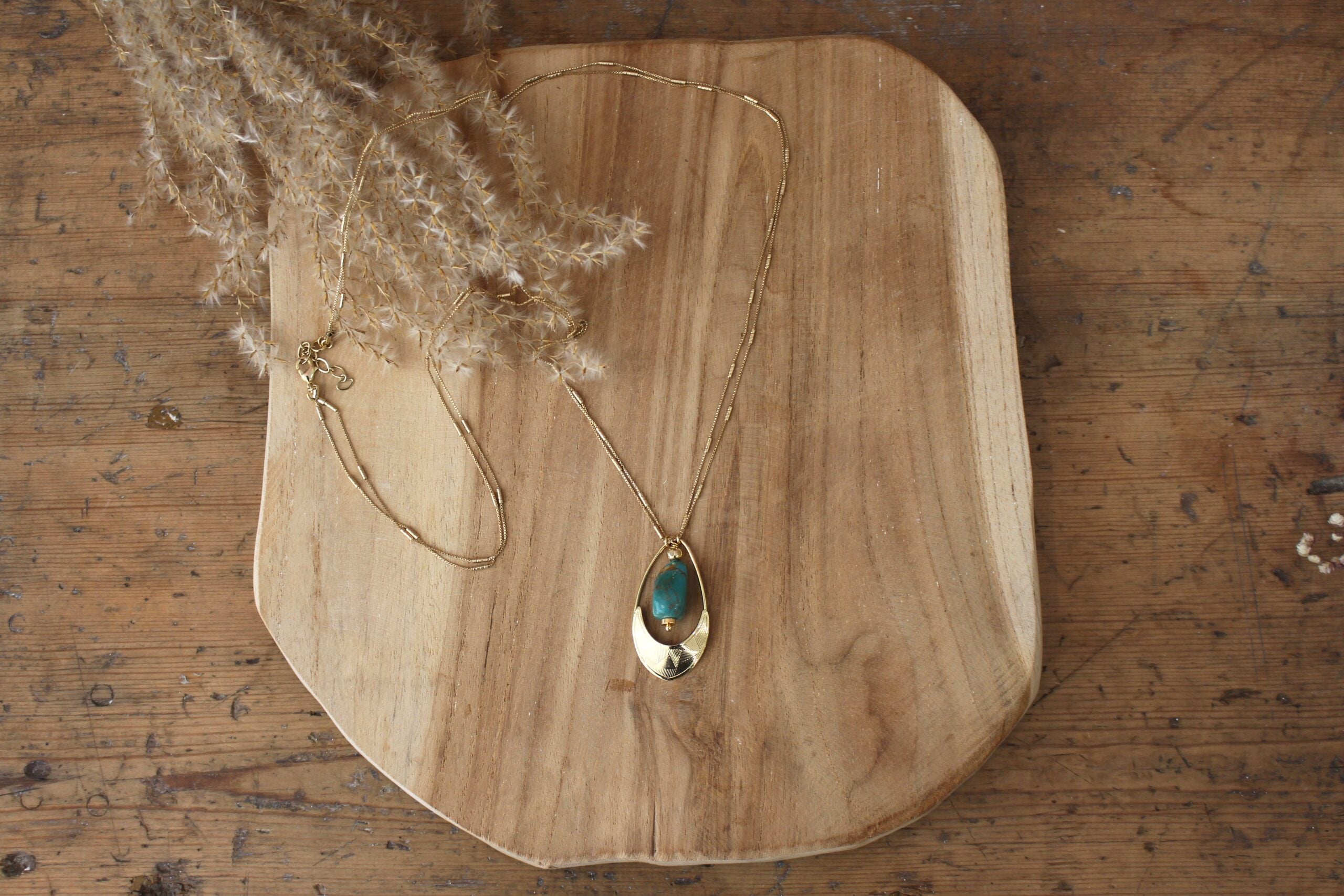 sautoir origine en laiton doré et perle de turquoise, bijou pour femme