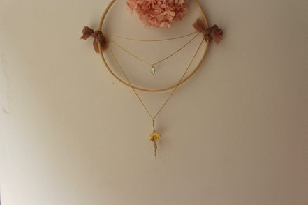 collier de dos en laiton doré et perles d'eau douce, pour mariée
