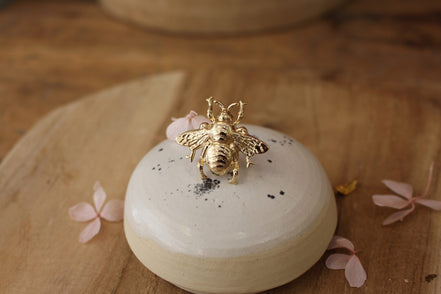 bague pour femme en laiton doré, collection be