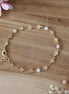 bracelet pour femme en laiton doré et perles d'opales rose