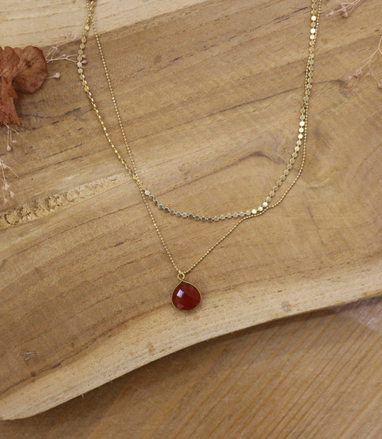 collier double rang doré pendentif doré cornaline