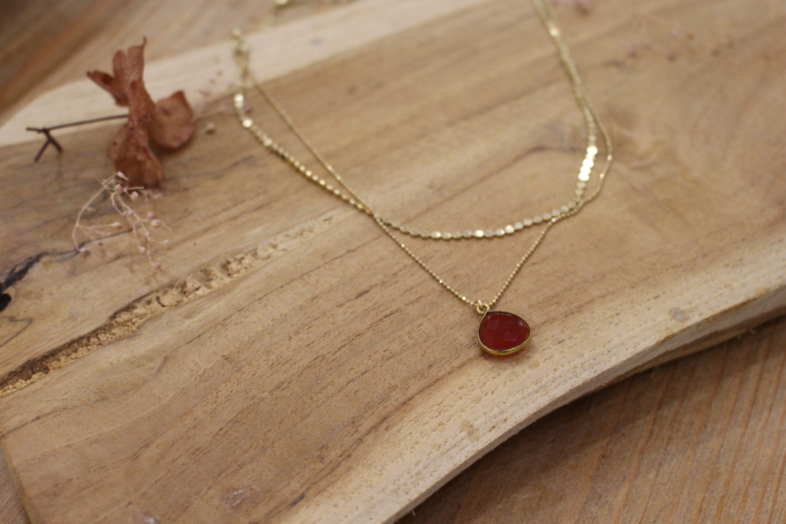 pendentif cornaline collier double rang doré