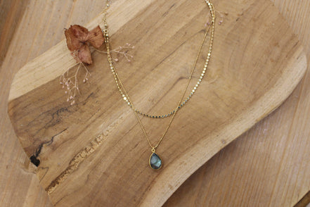 collier double rang doré pendentif labradorite