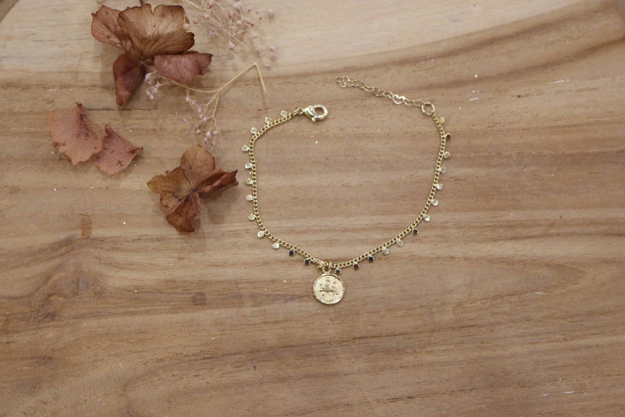 bracelet signe astro doré