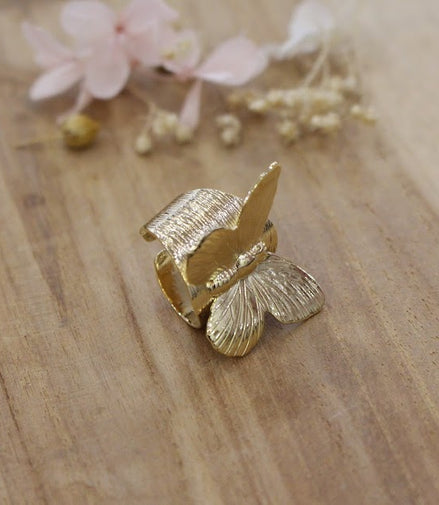 Bague doré papillon
