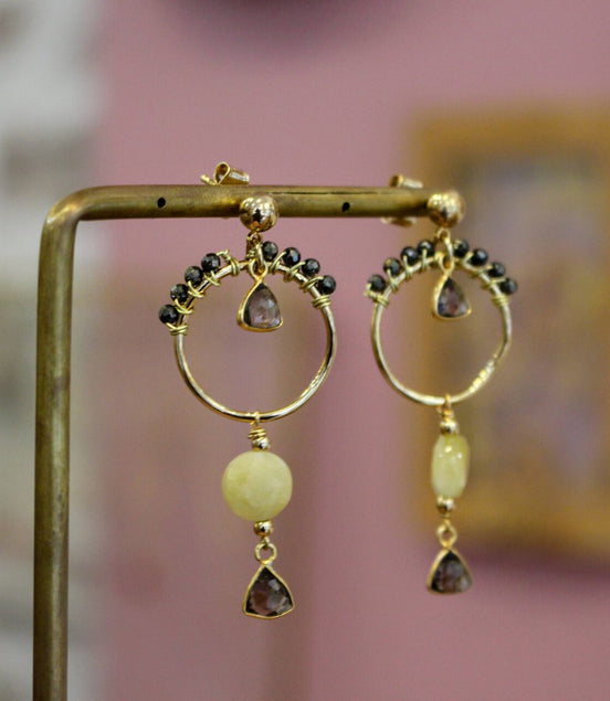Idée cadeau Longues boucles d'oreilles dorées pyrite quartz fumé