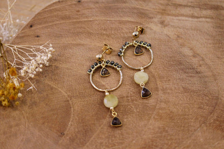 Cadeau femme Longues boucles d'oreilles dorées quartz fumé pyrite