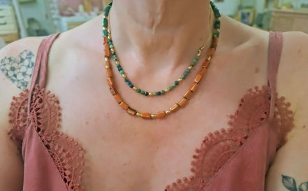Collier ORIGINE HELLENIQUE doré terre fauve