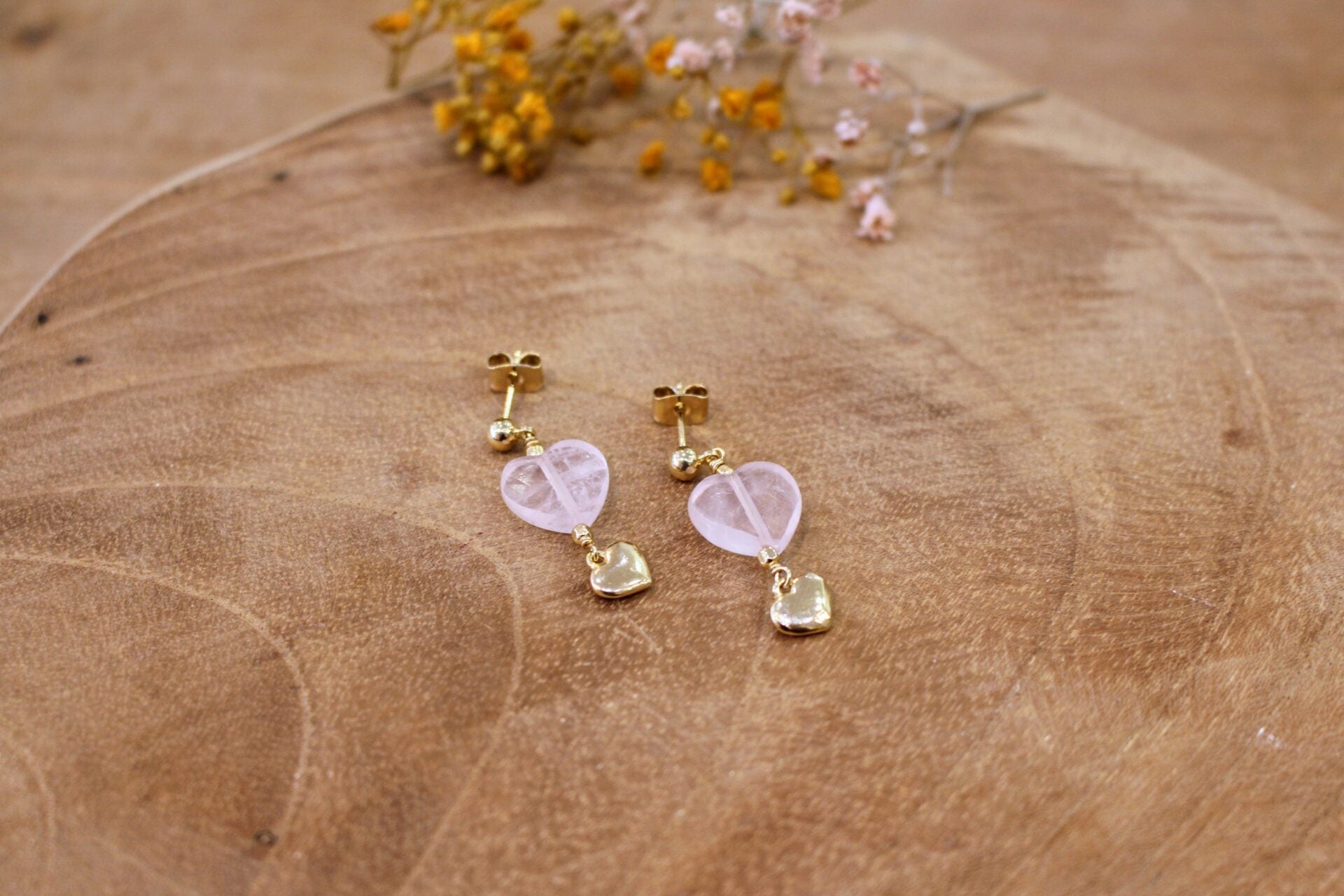 bijou femme boucles d'oreilles dorées quartz rose