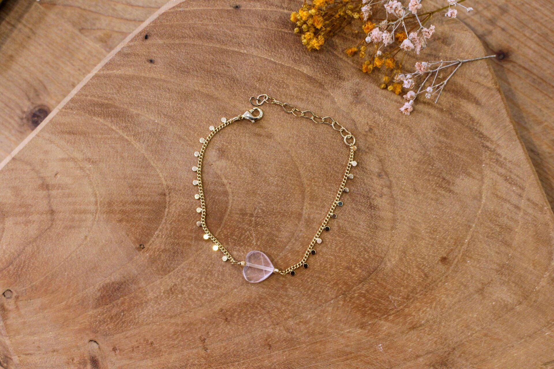bijou femme bracelet doré et cœur en quartz rose