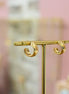bijou femme petits anneaux larges doré