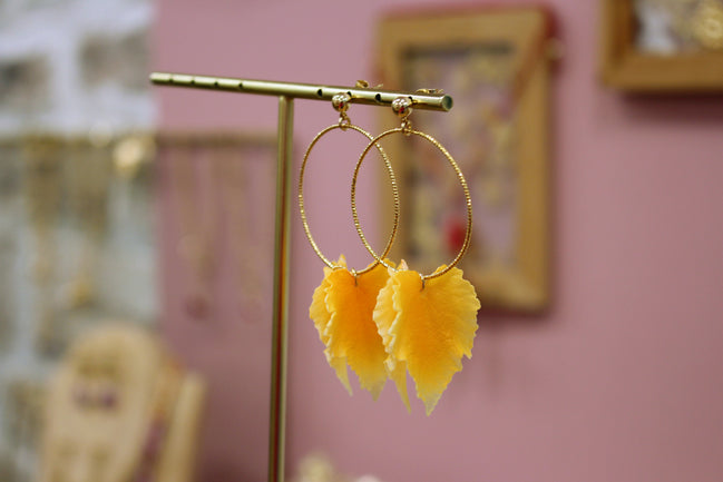 Boucles d'oreilles FEUILLES D'ORÉE jaune