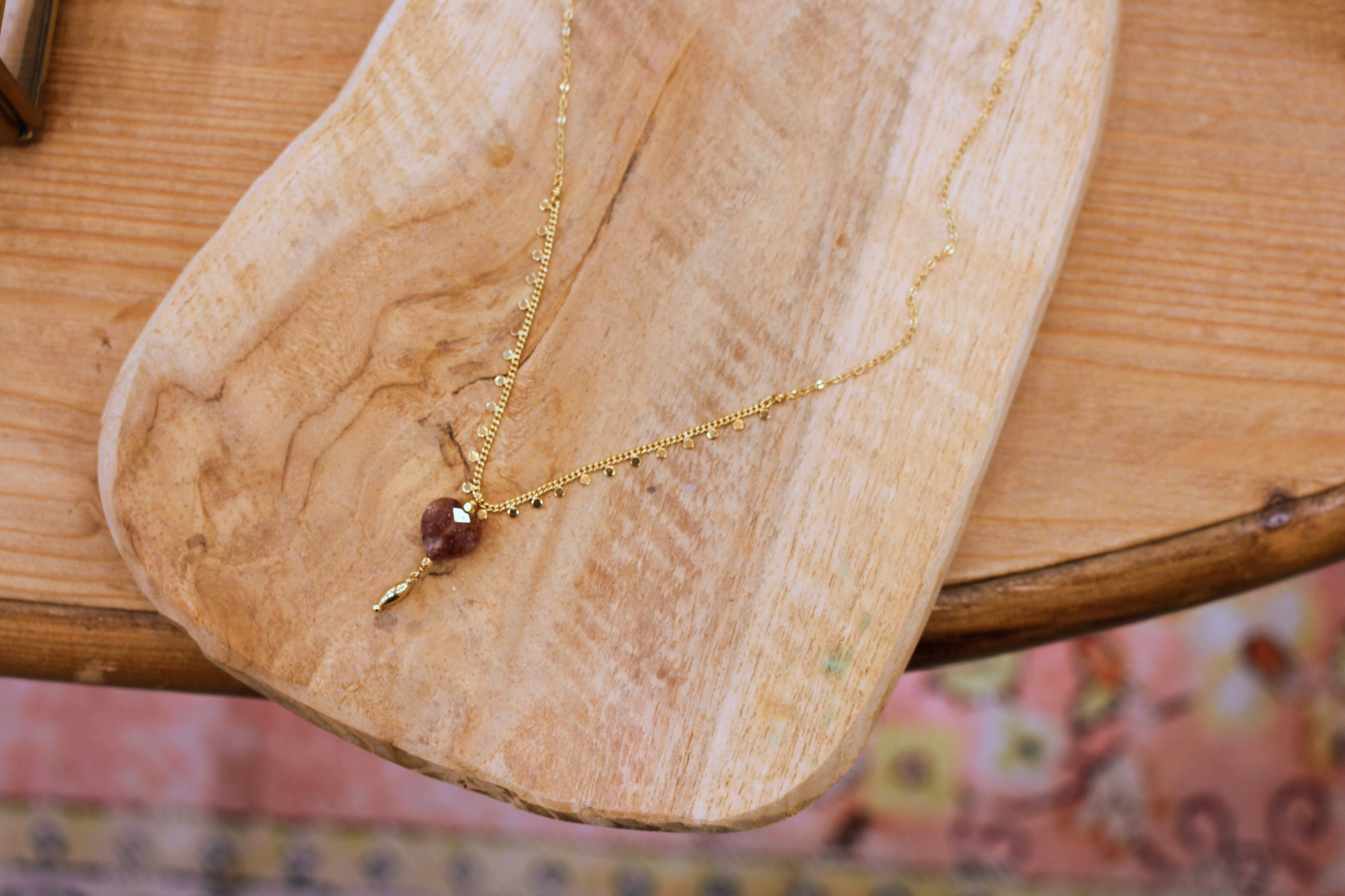 Collier INFINI doré - quartz fraise