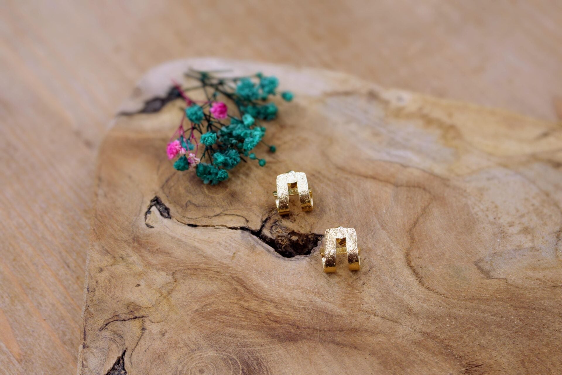 Boucles d'oreilles HOPI dorées - créoles intemporelles