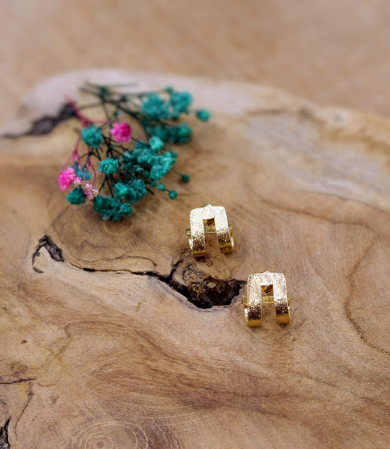 Boucles d'oreilles HOPI dorées - créoles intemporelles