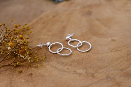 Boucles d'oreilles RELIEES argentées