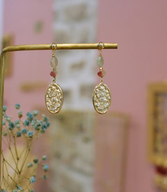 boucles d'oreilles pendantes dorées tourmalines rose