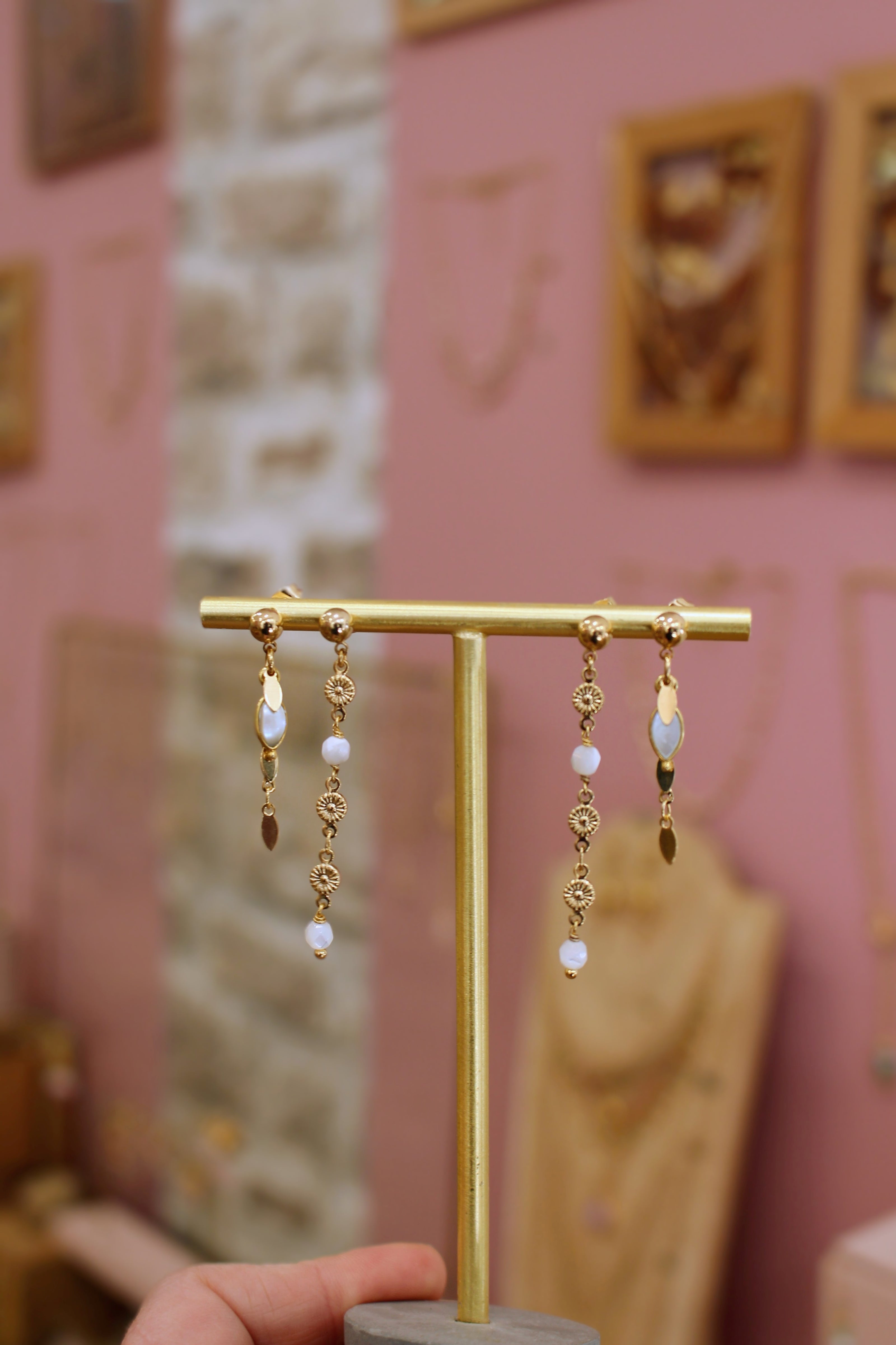 Boucles d'oreilles INDEPENDANTE plusieurs pierres disponibles