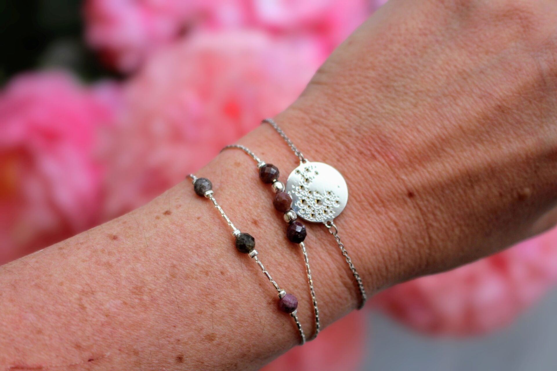 Bracelet 2 rangs POÉTIQUE argenté / saphirs multi