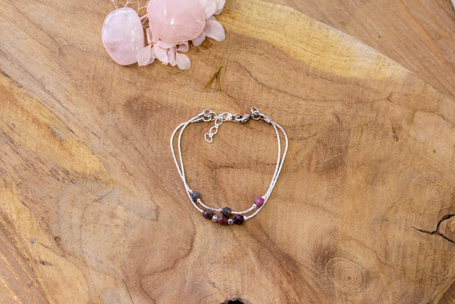 bracelet argenté deux rangs saphirs multicolores