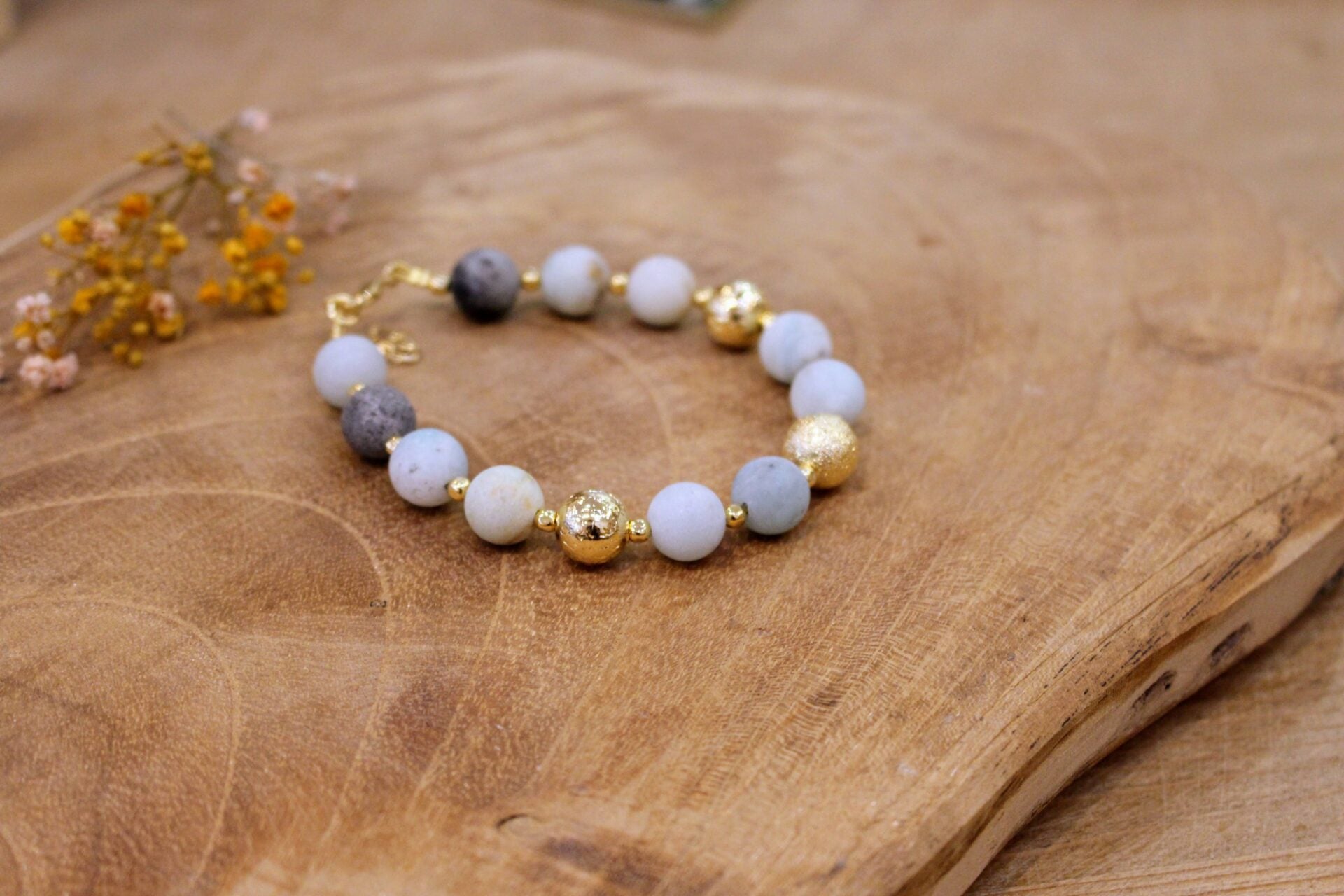 Idée cadeau femme bijou doré bracelet doré amazonite dépolie