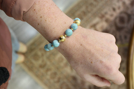 Idée cadeau bijou femme doré bracelet doré femme larimar