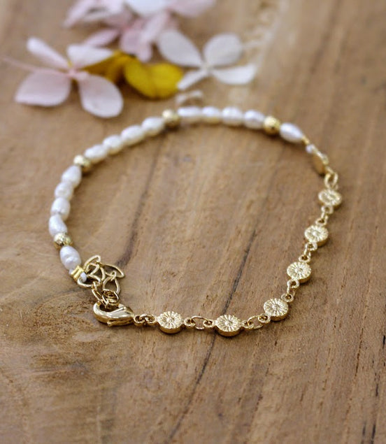 bracelet doré perles d'eau douce