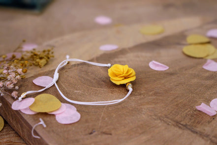 bracelet fleur porcelaine froide jaune