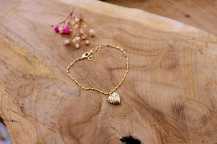 Bracelet doré MÉDAILLON COEUR