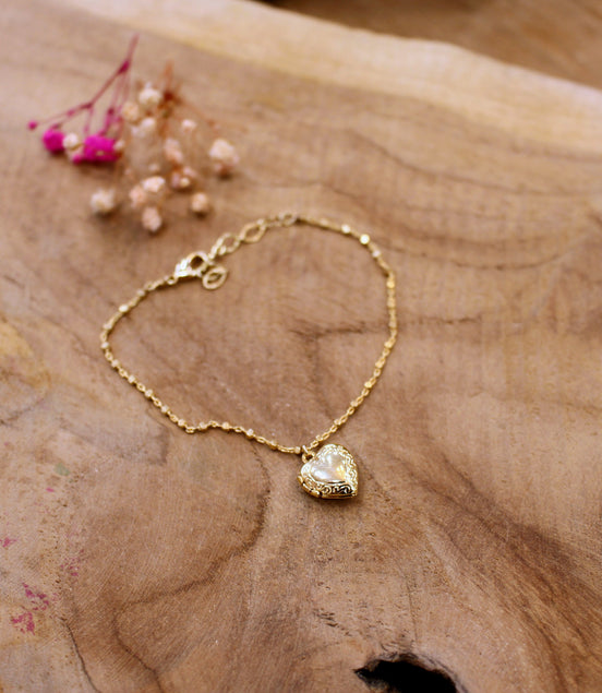 Bracelet doré MÉDAILLON COEUR