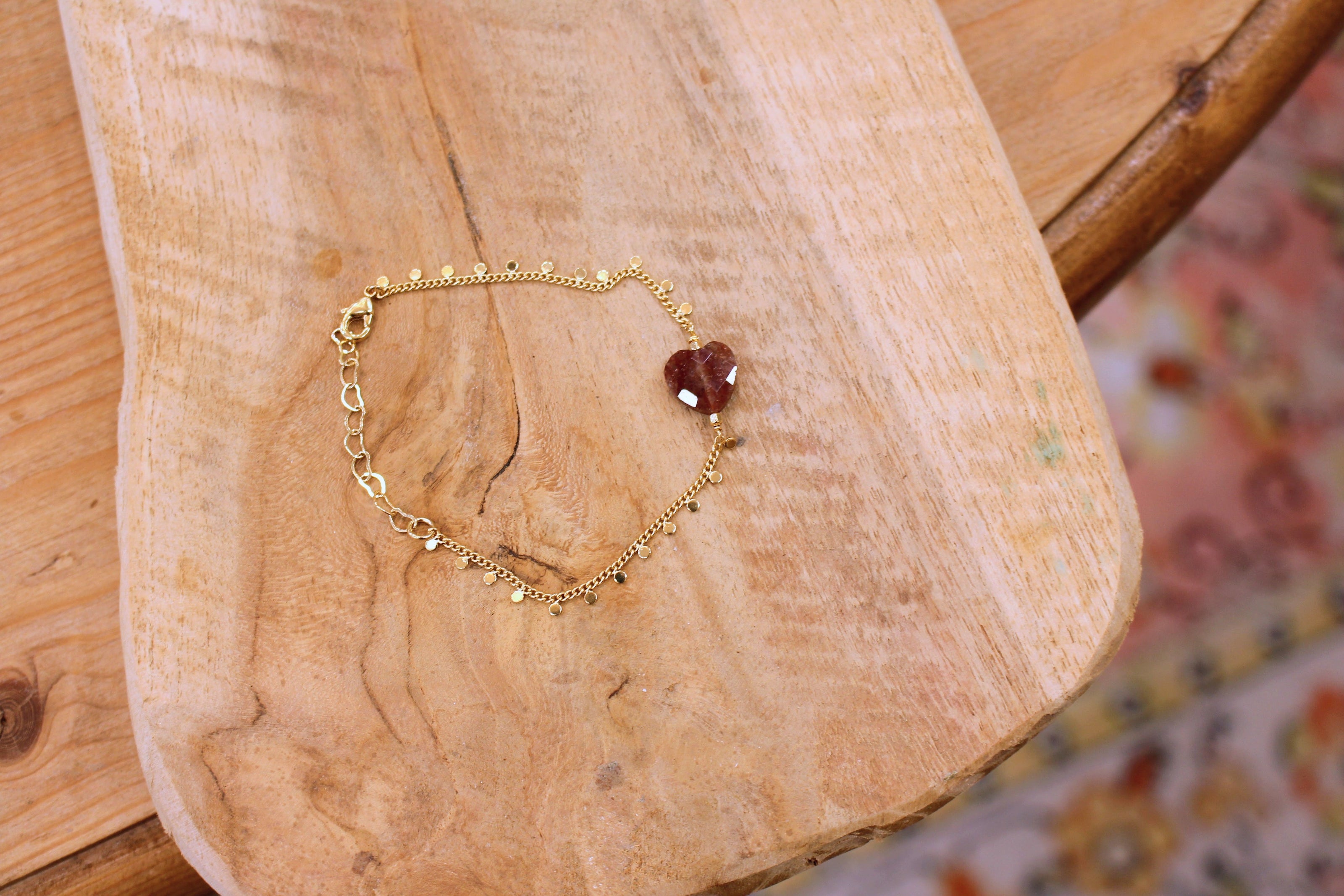 Bracelet INFINI doré - quartz fraise