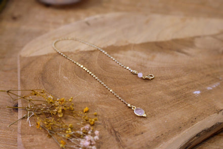 chaine de dos amovible longue élégance quartz rose bijou pour la mariée