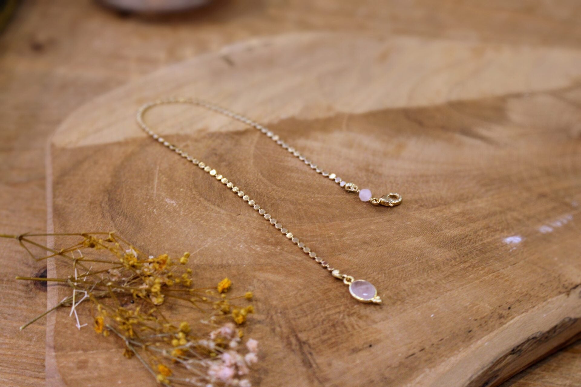 chaine de dos amovible longue élégance quartz rose bijou pour la mariée