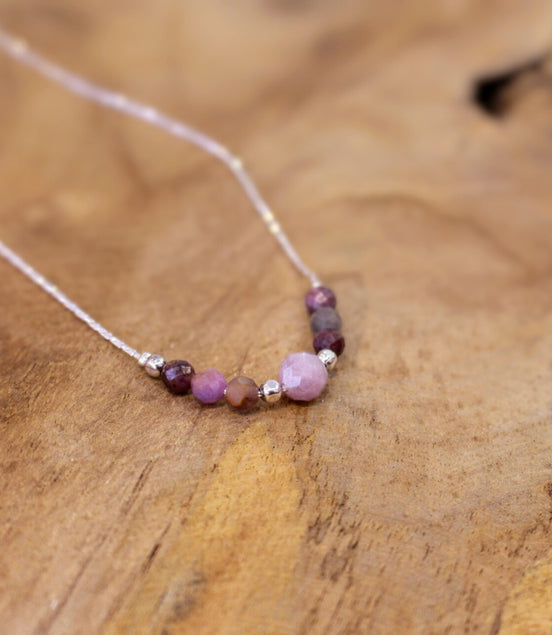 Collier  POÉTIQUE argenté / saphirs