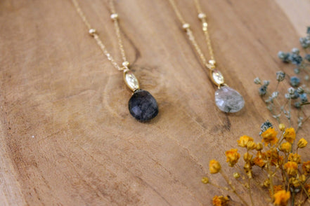 collier doré femme tout simplement pierre naturelle