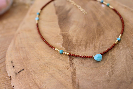 collier SUNDARA jaspe rouge et amazonite