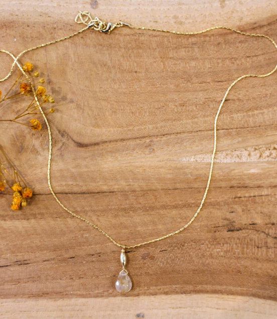 collier femme pendentif goutte pierre naturelle quartz rutile