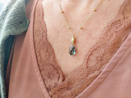 Collier TOUT SIMPLEMENT phrénite épidote
